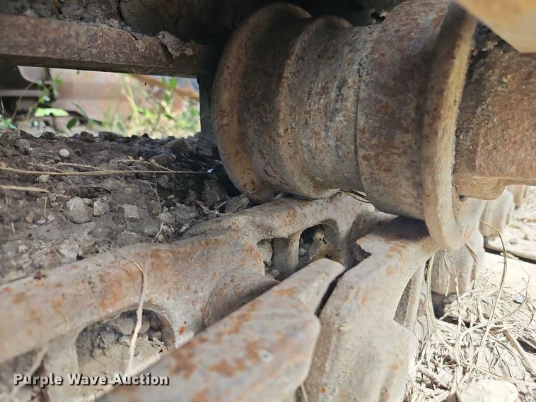 image for item EB8259 2001 Caterpillar 307C mini excavator