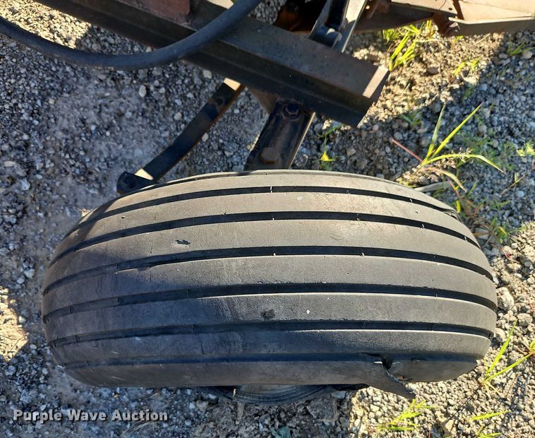 image for item EB8264 Tank trailer