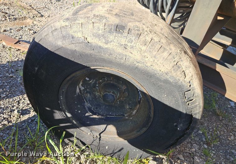 image for item EB8264 Tank trailer