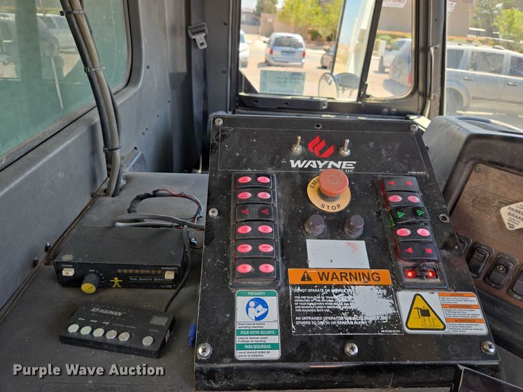 image for item EC1129 2013 Peterbilt 320 street sweeper truck