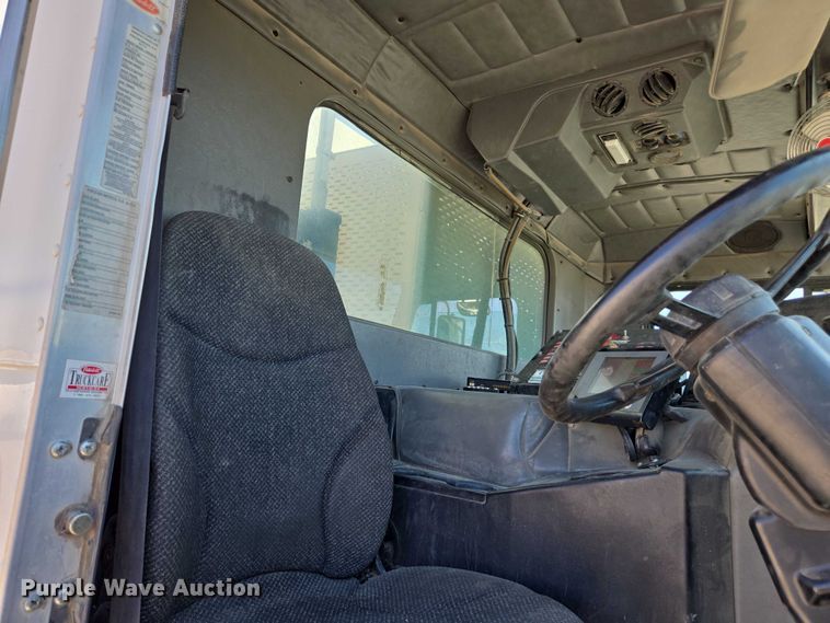 image for item EC1129 2013 Peterbilt 320 street sweeper truck