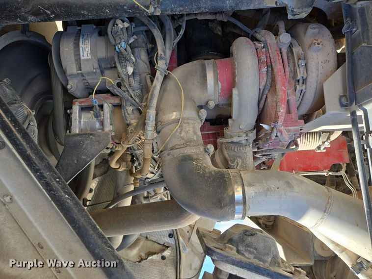 image for item EC1129 2013 Peterbilt 320 street sweeper truck