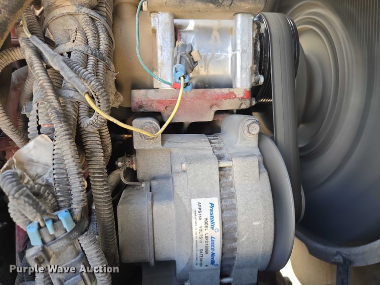 image for item EC1129 2013 Peterbilt 320 street sweeper truck