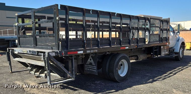 image for item EC1130 2013 Ford F750 Super Duty flatbed truck