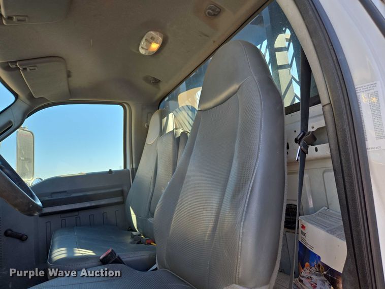 image for item EC1130 2013 Ford F750 Super Duty flatbed truck