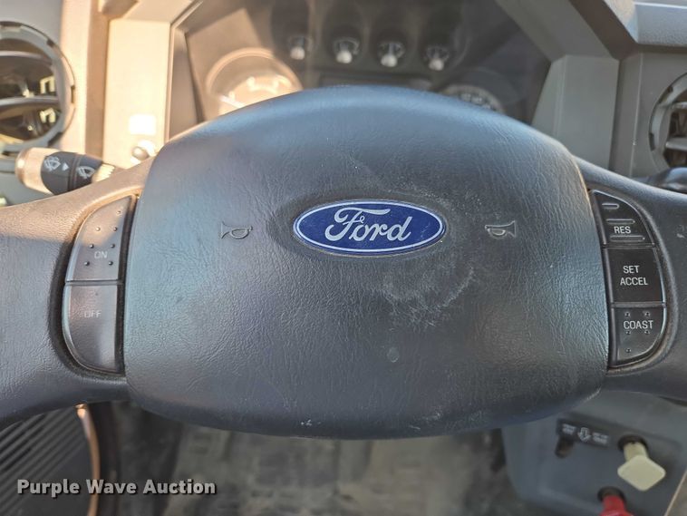 image for item EC1130 2013 Ford F750 Super Duty flatbed truck