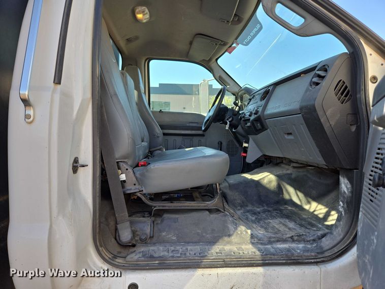 image for item EC1130 2013 Ford F750 Super Duty flatbed truck