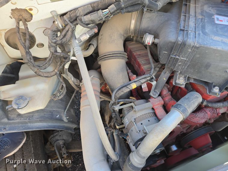 image for item EC1130 2013 Ford F750 Super Duty flatbed truck