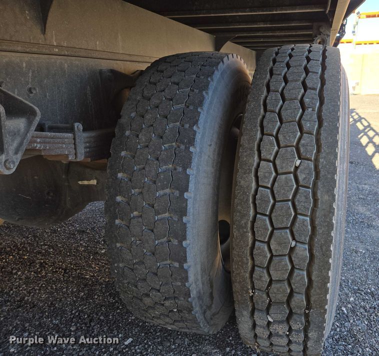 image for item EC1130 2013 Ford F750 Super Duty flatbed truck