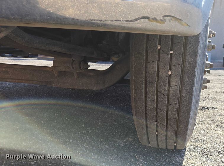 image for item EC1130 2013 Ford F750 Super Duty flatbed truck