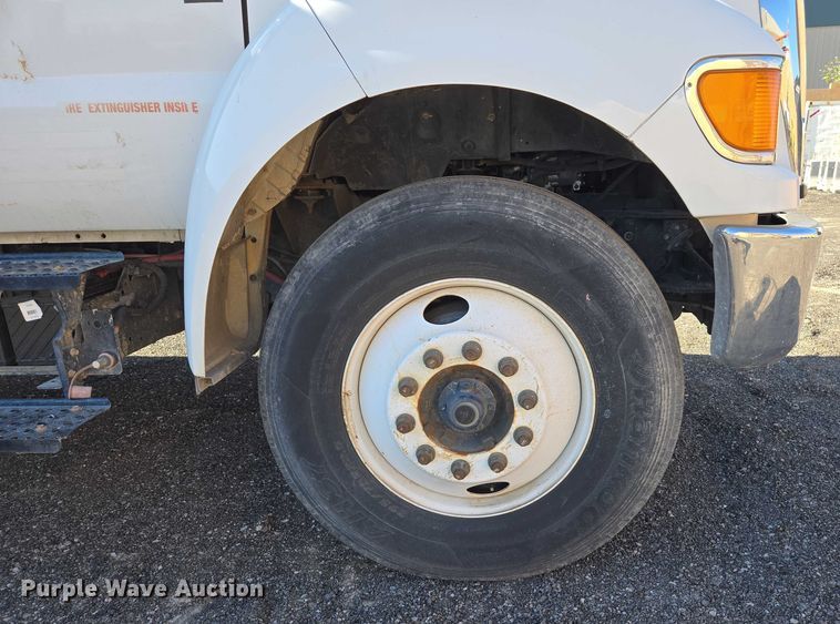 image for item EC1130 2013 Ford F750 Super Duty flatbed truck