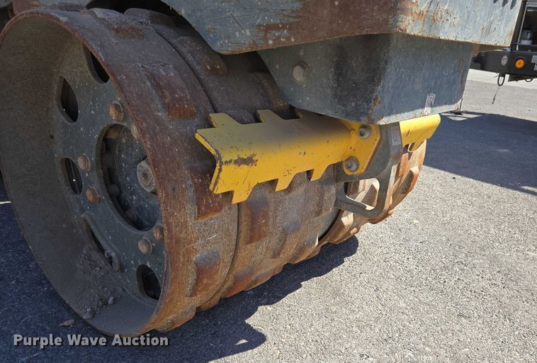 image for item EC1132 2015 Wacker Neuson Roller RT trench compactor
