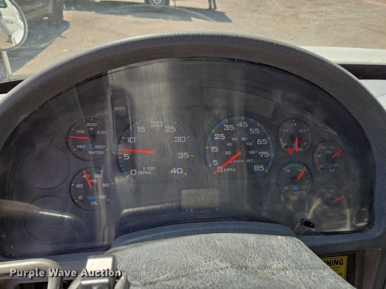 image for item EC1141 2007 International 4300 street sweeper truck