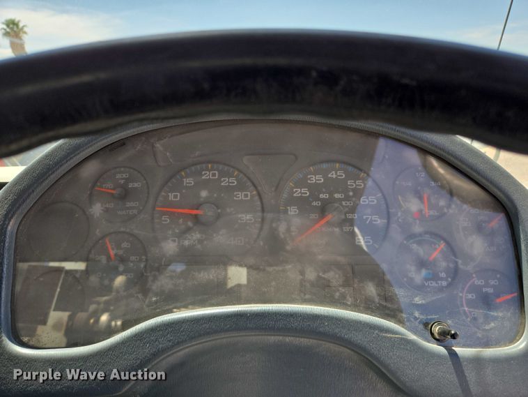 image for item EC1141 2007 International 4300 street sweeper truck