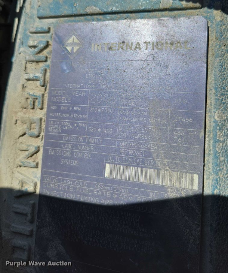 image for item EC1141 2007 International 4300 street sweeper truck