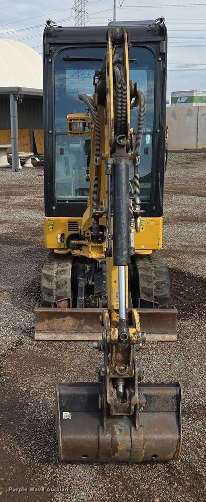 EXCAVADORA 2020 CATERPILLAR 3018