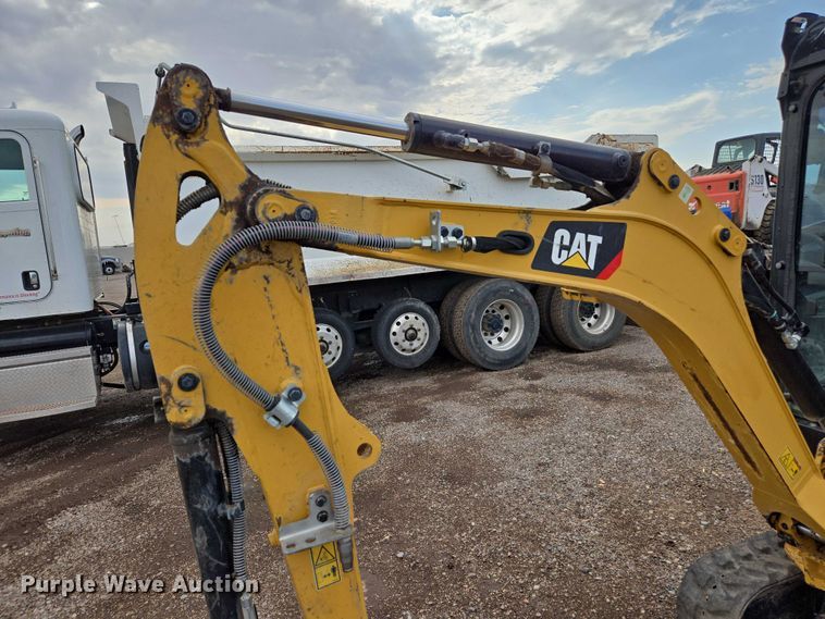 image for item EC1148 2020 Caterpillar 301.8 mini excavator