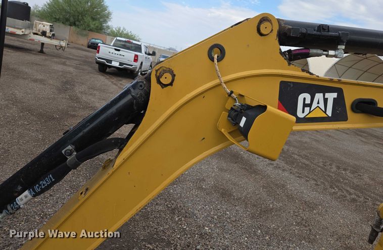 image for item EC1148 2020 Caterpillar 301.8 mini excavator