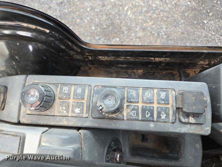 image for item EC1148 2020 Caterpillar 301.8 mini excavator