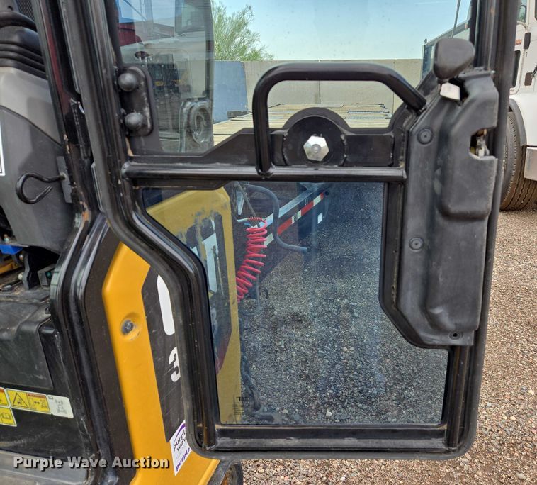 image for item EC1148 2020 Caterpillar 301.8 mini excavator