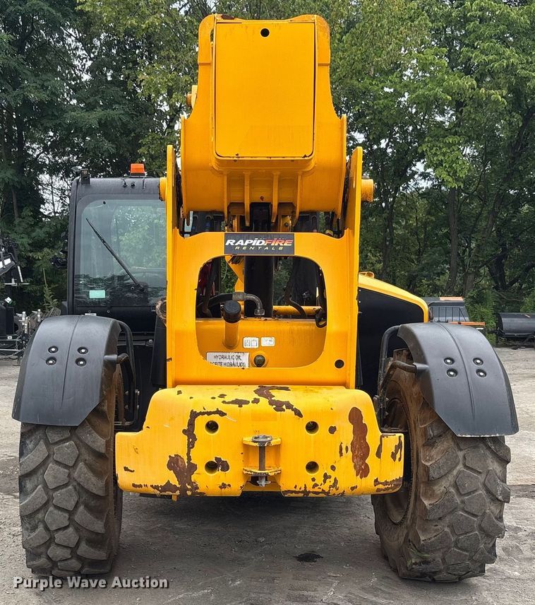 image for item EC4372 2020 JCB 512.56 telehandler