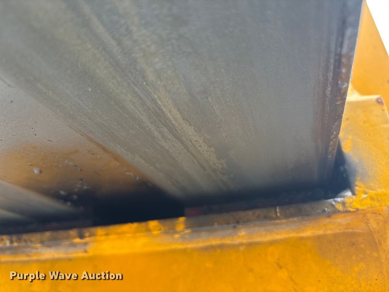 image for item EC4372 2020 JCB 512.56 telehandler