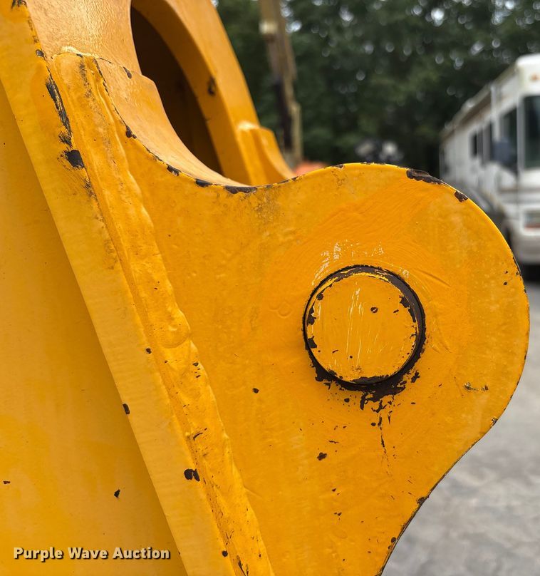 image for item EC4372 2020 JCB 512.56 telehandler