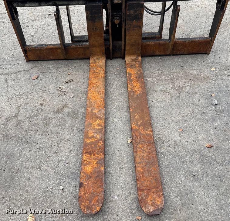 image for item EC4372 2020 JCB 512.56 telehandler