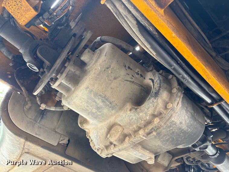 image for item EC4372 2020 JCB 512.56 telehandler