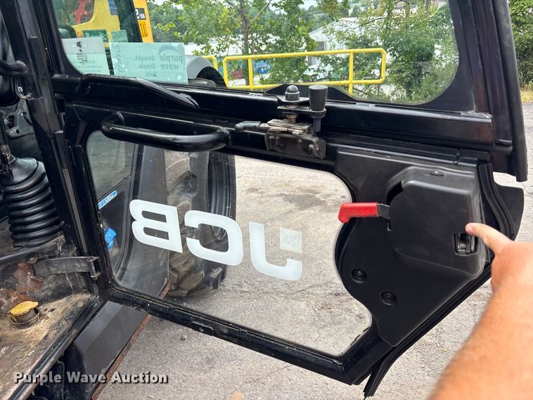 image for item EC4372 2020 JCB 512.56 telehandler