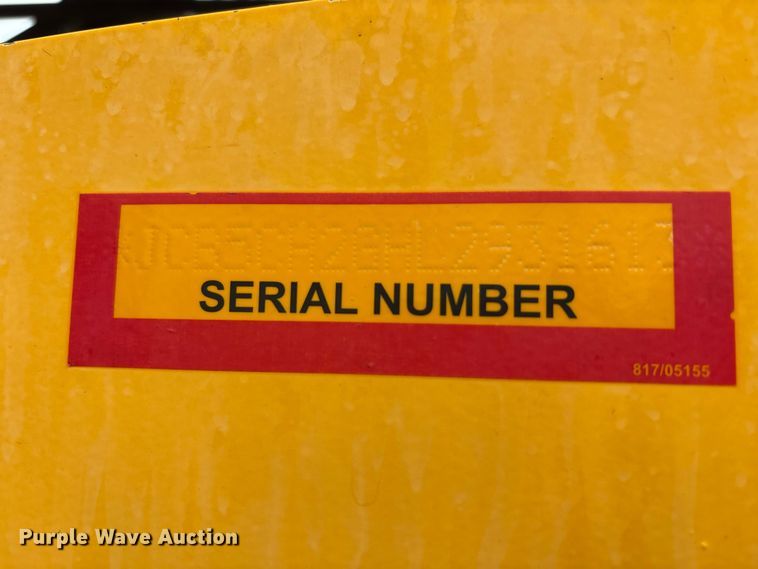 image for item EC4372 2020 JCB 512.56 telehandler