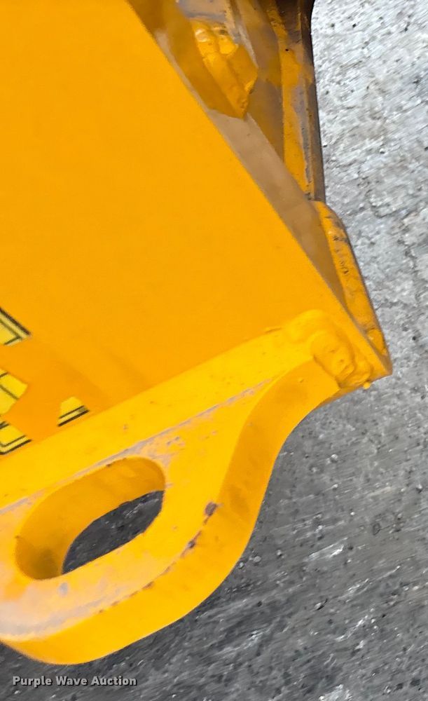 image for item EC4373 2019 JCB 427ZXT4F wheel loader