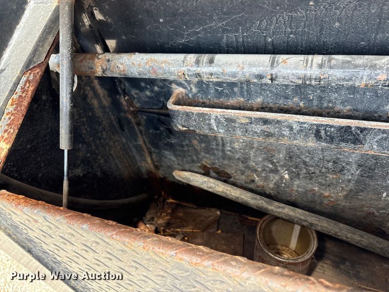 image for item EC4393 2020 PJ LD302 equipment trailer