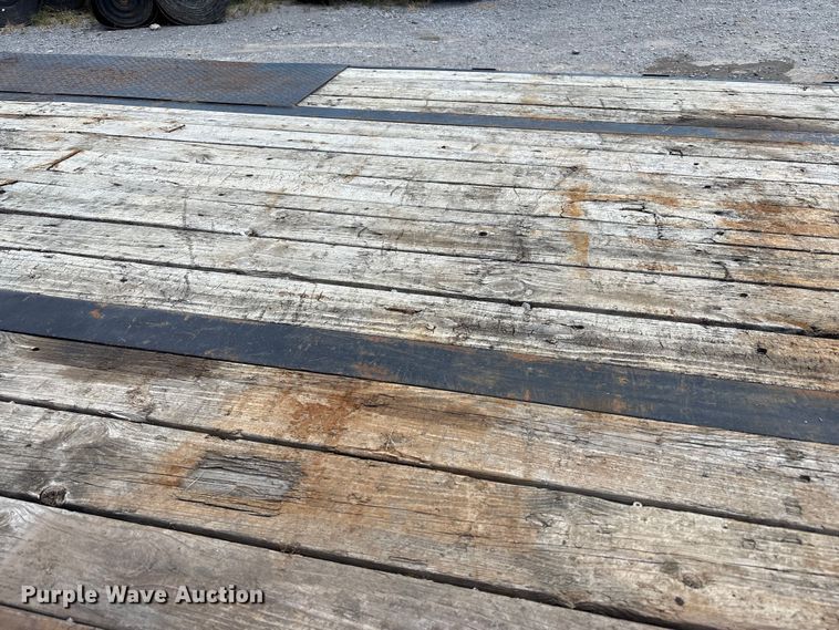 image for item EC4393 2020 PJ LD302 equipment trailer