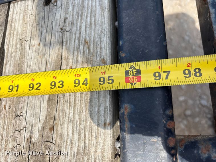 image for item EC4393 2020 PJ LD302 equipment trailer