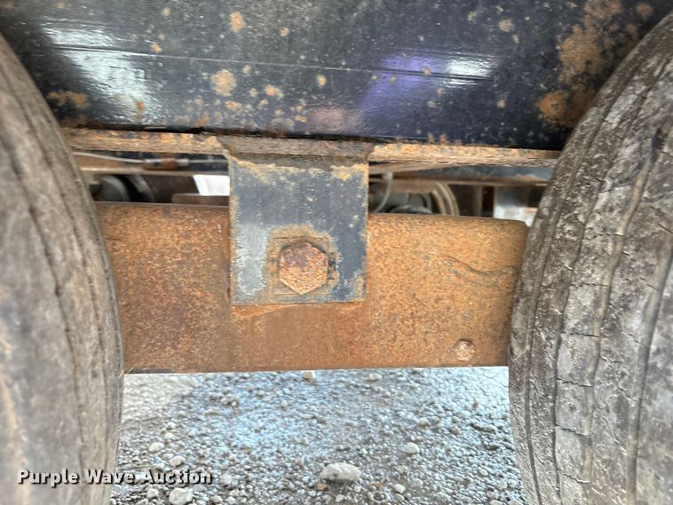 image for item EC4393 2020 PJ LD302 equipment trailer