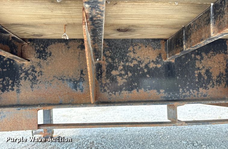 image for item EC4393 2020 PJ LD302 equipment trailer