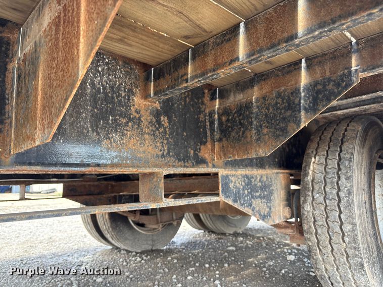 image for item EC4393 2020 PJ LD302 equipment trailer