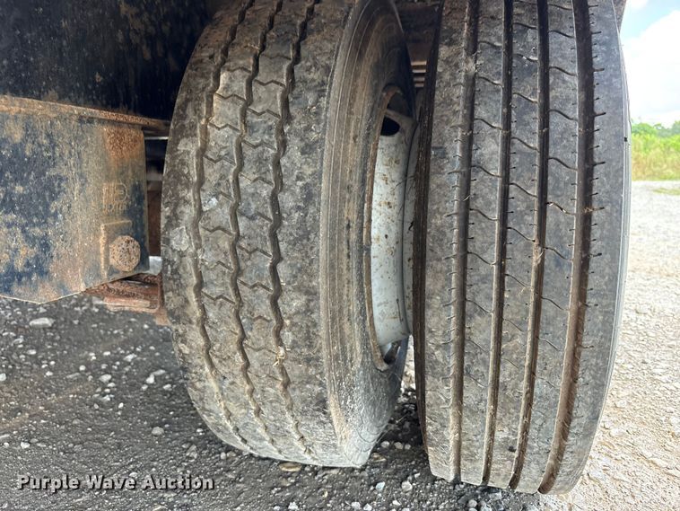 image for item EC4393 2020 PJ LD302 equipment trailer