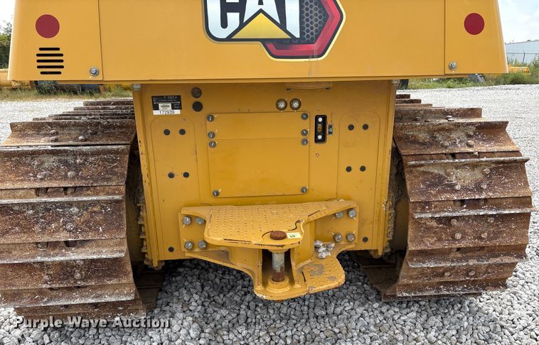 image for item EC4402 2021 Caterpillar D4 dozer