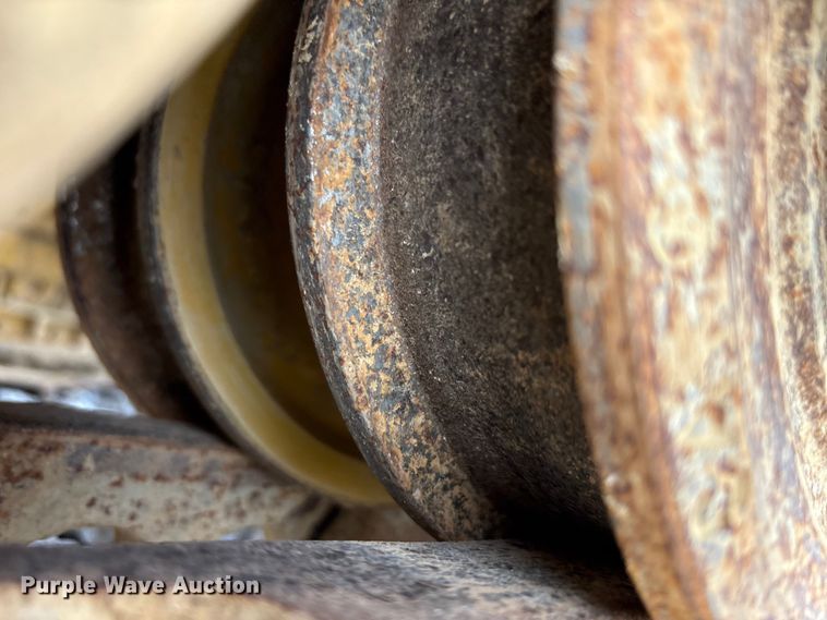 image for item EC4402 2021 Caterpillar D4 dozer