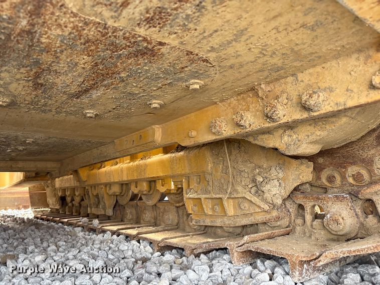 image for item EC4402 2021 Caterpillar D4 dozer