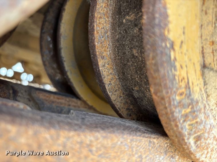 image for item EC4402 2021 Caterpillar D4 dozer