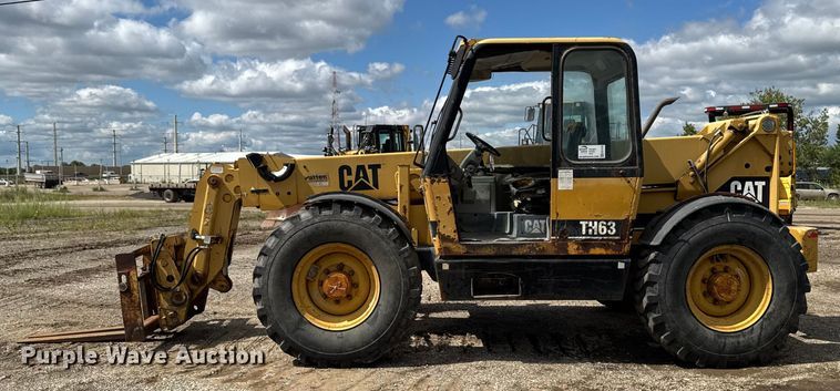 image for item ED1479 1997 Caterpillar TH63 telehandler