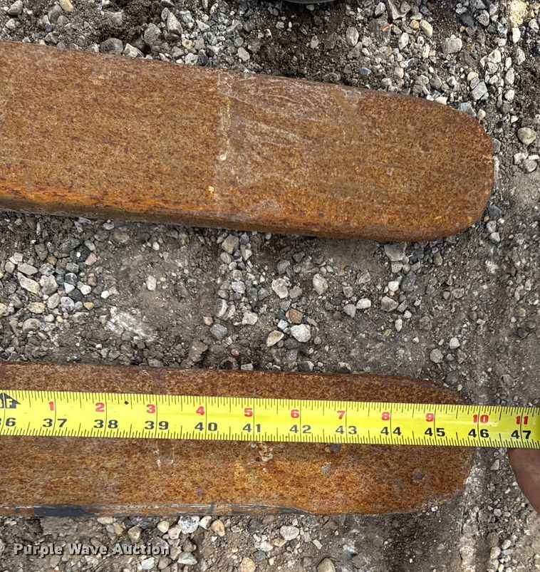 image for item ED1479 1997 Caterpillar TH63 telehandler