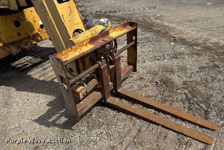 image for item ED1479 1997 Caterpillar TH63 telehandler