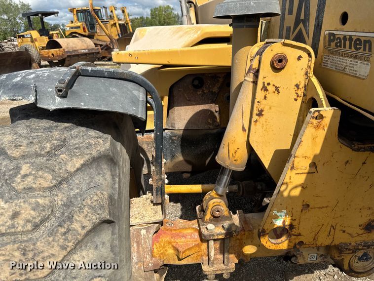 image for item ED1479 1997 Caterpillar TH63 telehandler
