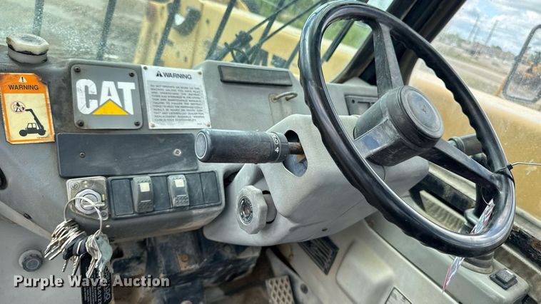 image for item ED1479 1997 Caterpillar TH63 telehandler