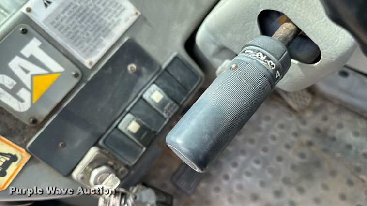 image for item ED1479 1997 Caterpillar TH63 telehandler