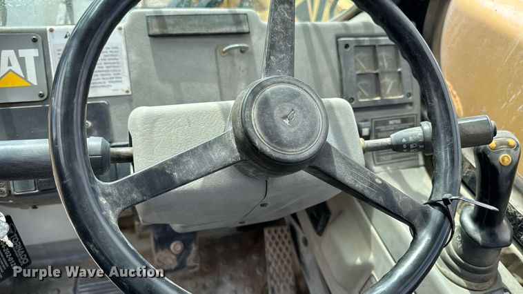 image for item ED1479 1997 Caterpillar TH63 telehandler